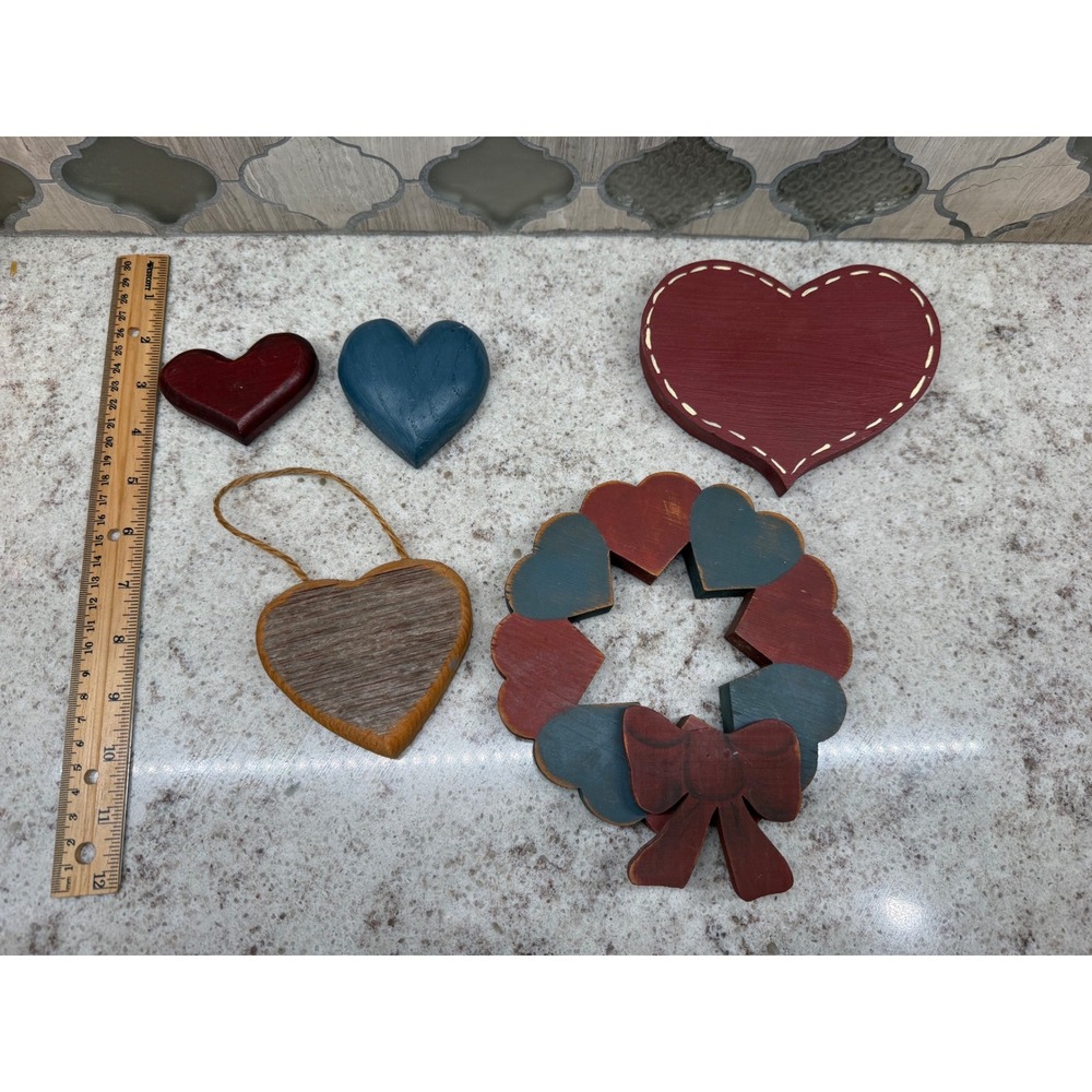 Primitive Wooden Heart Decor Set 5pc Rustic Farmhouse Wreath Ornament Red Blue